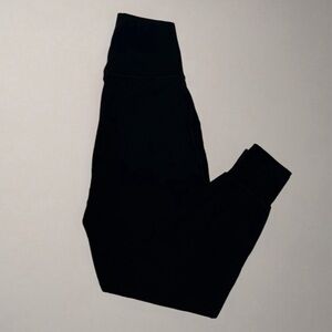 👁️‍🗨️ Offline By Aerie Real Me High-Waist Joggers~Women’s Sz Sm~Black~7/8 Length